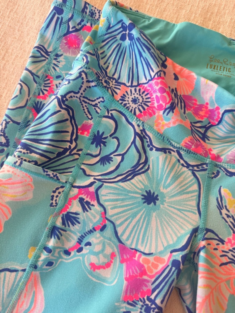 Lilly Pulitzer Aqua Floral Print Leggings with Pink & Blue Accents - Picture 5 of 5